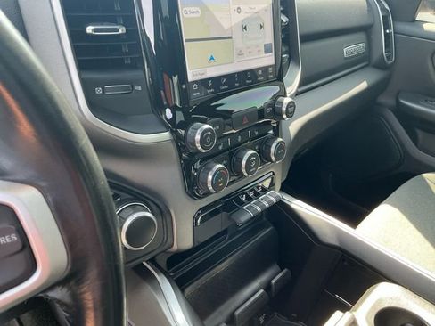 Used 2022 RAM 1500 Big Horn AWD/4WD image 32