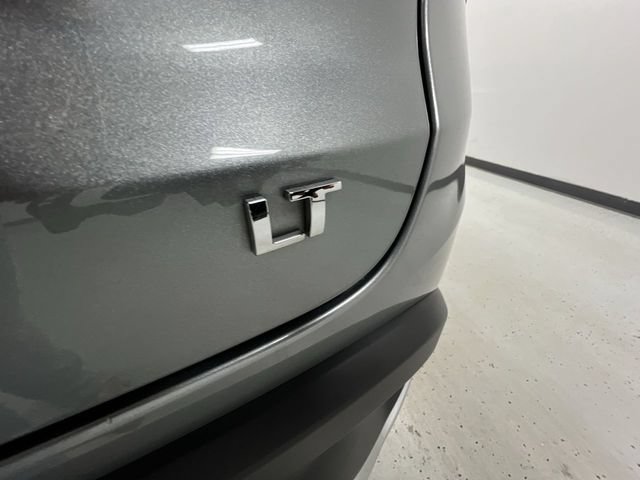 Used 2025 Chevrolet Trax LT FWD image 30