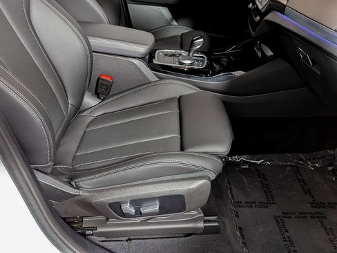 Certified 2023 BMW X3 xDrive30i w/ Premium Package image 28