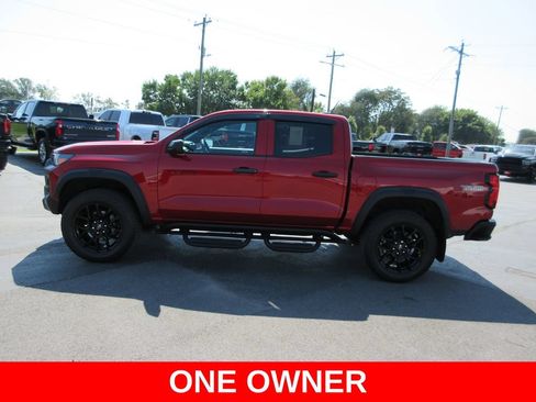 Certified 2023 Chevrolet Colorado Trail Boss w/ LPO, Dark Essentials Package AWD/4WD image 10