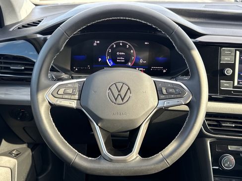 Certified 2023 Volkswagen Taos S image 15