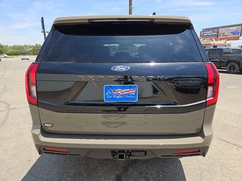 New 2027 Ford Expedition Tremor AWD/4WD image 10