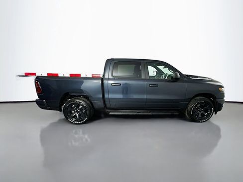 New 2026 RAM 1500 Express AWD/4WD image 8