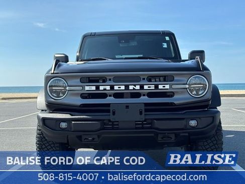Used 2023 Ford Bronco Big Bend w/ Sasquatch Package image 1