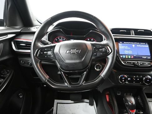 Used 2023 Chevrolet TrailBlazer RS w/ Sun and Liftgate Package AWD/4WD image 31