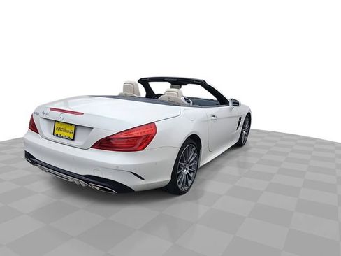 Used 2017 Mercedes-Benz SL 550 image 8