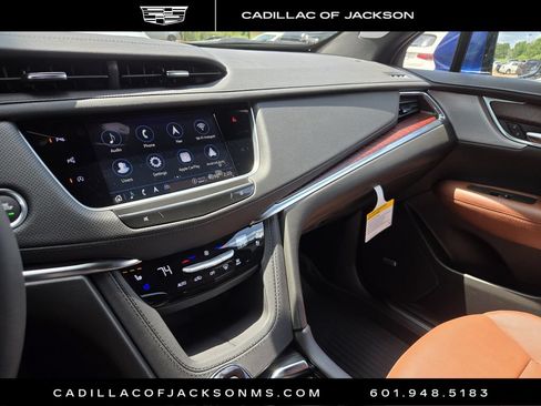 New 2026 Cadillac XT5 Premium Luxury w/ Driver Assist Package FWD image 13