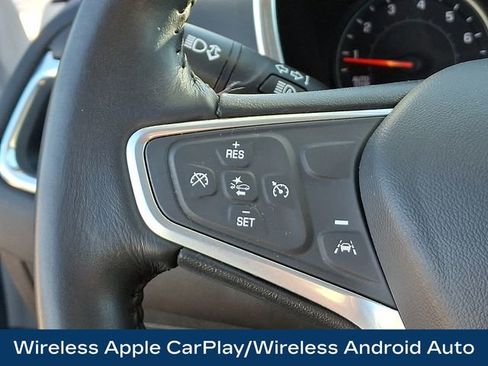 Used 2022 Chevrolet Equinox LT image 25