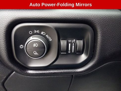 Used 2024 RAM 2500 Laramie image 33