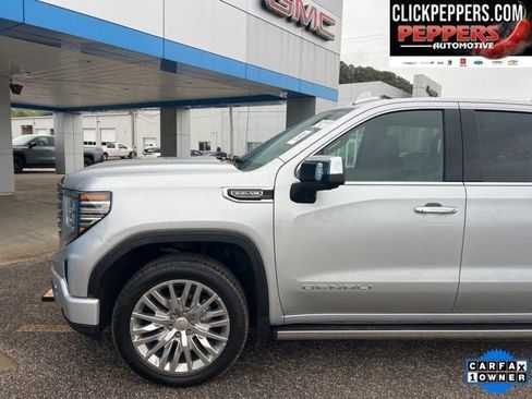 Used 2022 GMC Sierra 1500 Denali AWD/4WD image 2