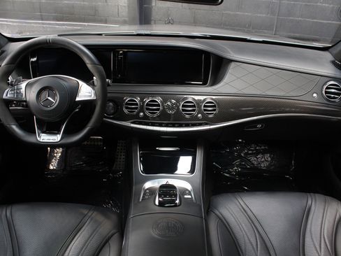 Used 2017 Mercedes-Benz S 63 AMG AMG S 63 Carbon Fiber Exterior w/ Carbon Fiber Exterior Package image 35