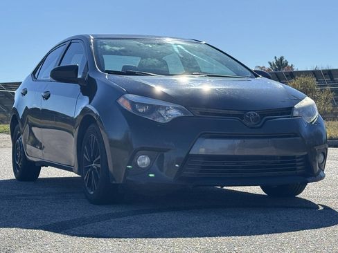 Used 2015 Toyota Corolla LE image 7