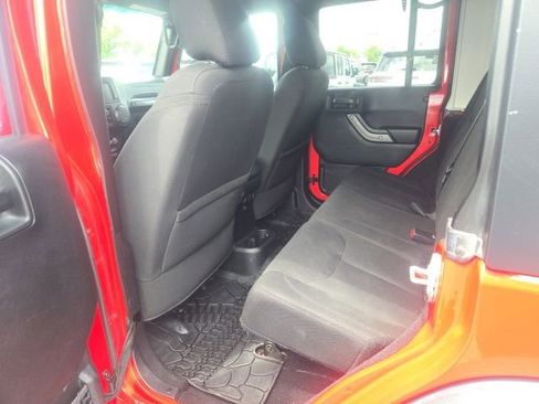 Used 2017 Jeep Wrangler Unlimited Sport w/ Quick Order Package 24S AWD/4WD image 19
