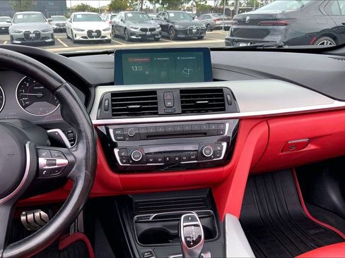 Used 2018 BMW 440i Convertible image 6