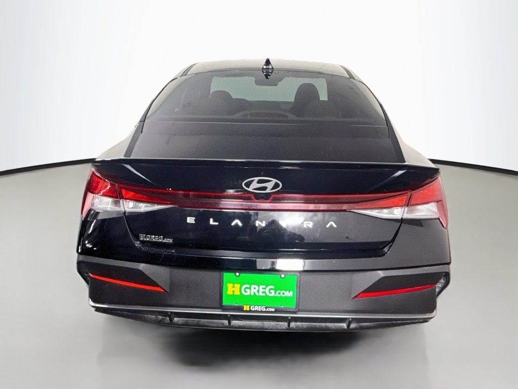 Used 2026 Hyundai Elantra Sport w/ Cargo Package FWD image 34