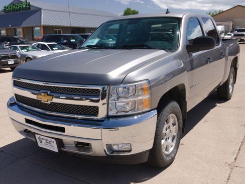 Used 2013 Chevrolet Silverado 1500 LT w/ All-Star Edition AWD/4WD image 2