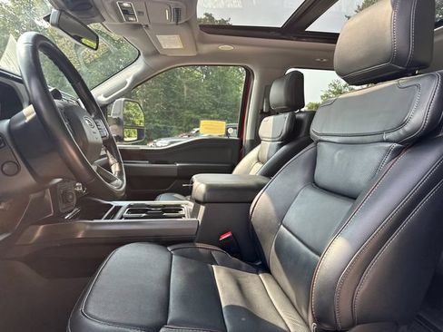 Used 2024 Ford F250 Lariat w/ Lariat Ultimate Package AWD/4WD image 37