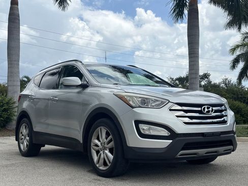 Used 2013 Hyundai Santa Fe Sport 2.0T AWD/4WD image 4