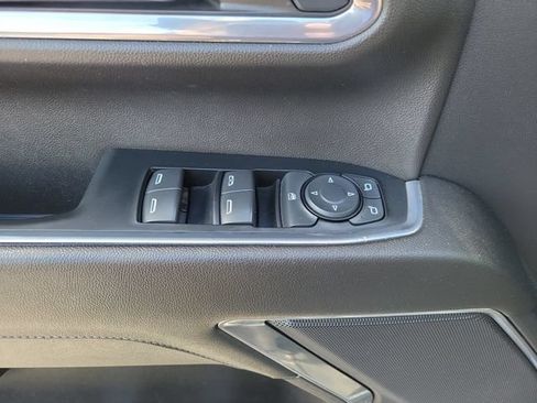 Used 2024 Chevrolet Silverado 2500 LT AWD/4WD image 31