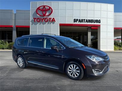 Used 2018 Chrysler Pacifica Touring-L