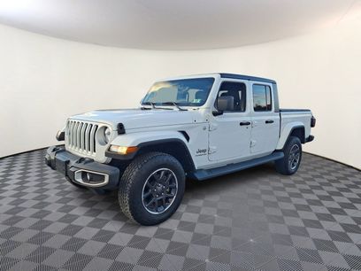 Used 2022 Jeep Gladiator Overland w/ Popular Equipment Package