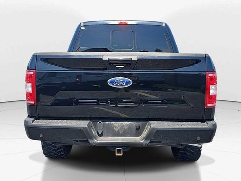 Used 2018 Ford F150 XLT w/ Equipment Group 302A Luxury AWD/4WD image 4