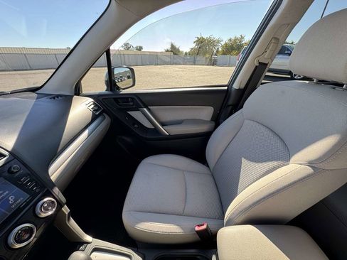 Used 2018 Subaru Forester 2.5i Premium w/ Popular Package #2A image 36