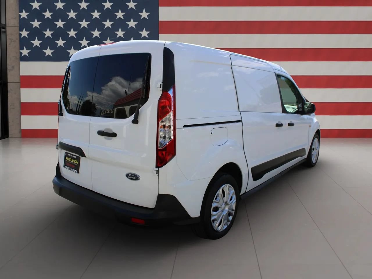 Used 2019 Ford Transit Connect XLT FWD image 6