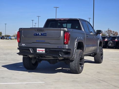 Used 2020 GMC Sierra 1500 AT4 w/ AT4 Premium Package AWD/4WD image 4
