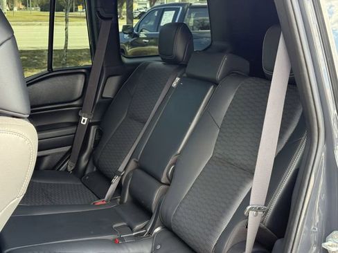 Used 2025 Toyota Land Cruiser w/ Premium Package image 32
