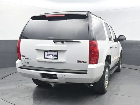 Used 2011 GMC Yukon SLT w/ Regional Value Package RWD image 6