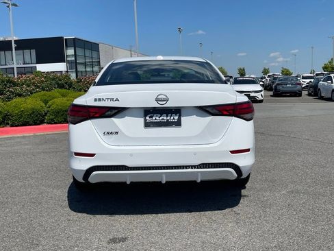 Used 2025 Nissan Sentra SV FWD image 6