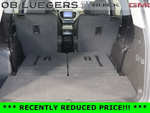 Certified 2023 GMC Acadia SLE w/ Driver Convenience Package image 23