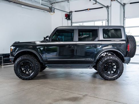 Used 2021 Ford Bronco First Edition image 8
