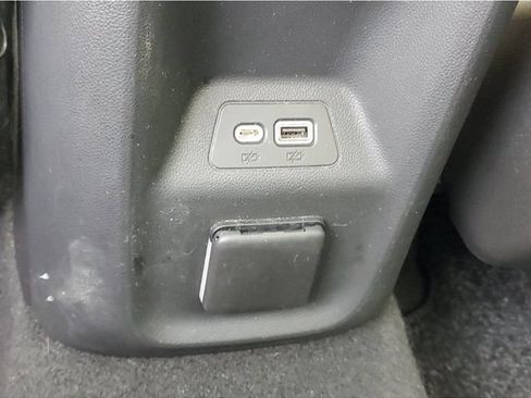 Certified 2023 Buick Envision Avenir AWD/4WD image 11