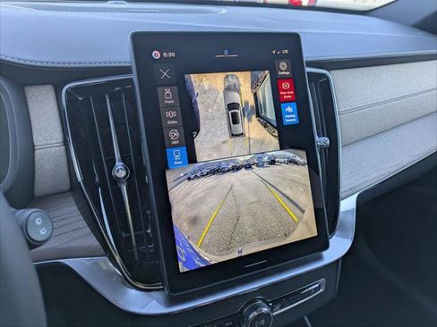 New 2026 Volvo XC90 T8 Plus w/ Protection Package Premier AWD/4WD image 10