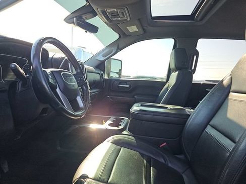Used 2020 GMC Sierra 2500 Denali w/ Denali Ultimate Package AWD/4WD image 3