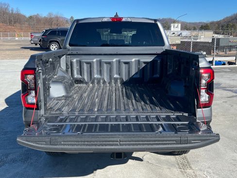 New 2025 Ford Ranger XLT w/ FX4 Off-Road Package image 19