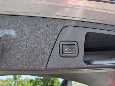 Used 2020 Buick Envision Preferred image 16