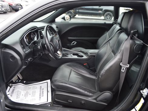 Used 2015 Dodge Challenger R/T Plus RWD image 15