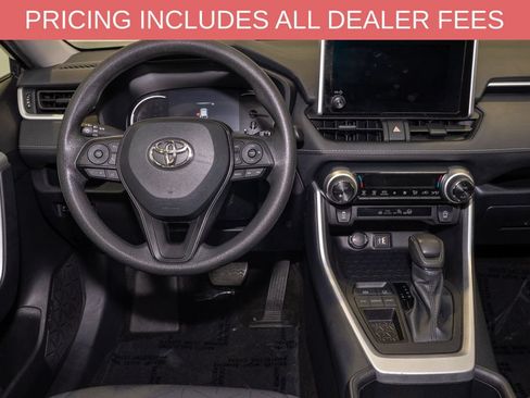 Used 2025 Toyota RAV4 XLE FWD image 6