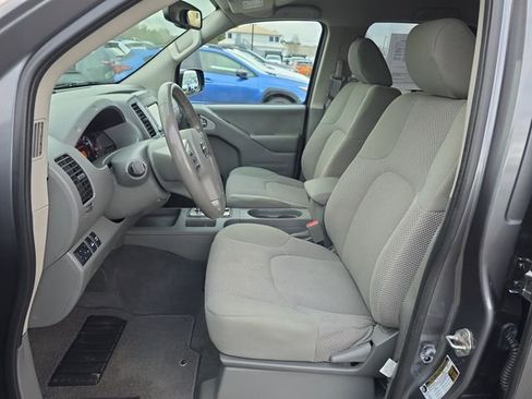 Used 2019 Nissan Frontier SV w/ Value Truck Package image 17