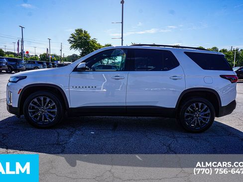 Used 2023 Chevrolet Traverse RS AWD/4WD image 10