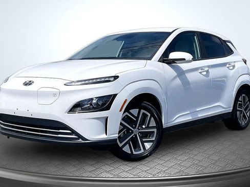 Used 2023 Hyundai Kona SE FWD image 12