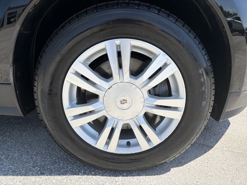 Used 2016 Cadillac SRX Luxury FWD image 13