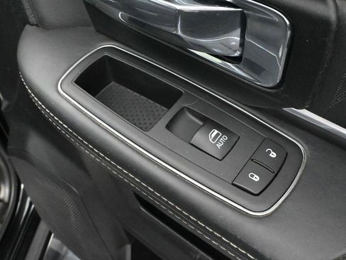 Used 2016 RAM 2500 Limited image 49