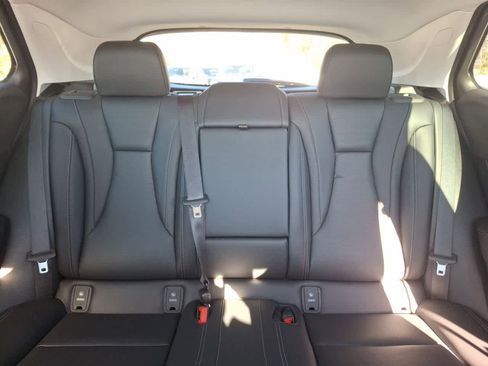 Used 2024 Buick Envision Preferred image 13