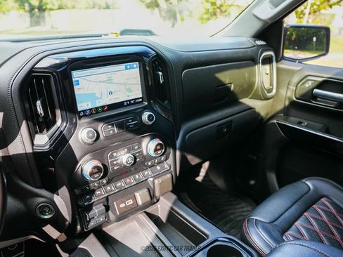 Used 2021 GMC Sierra 1500 SLT w/ SLT Premium Plus Package image 51