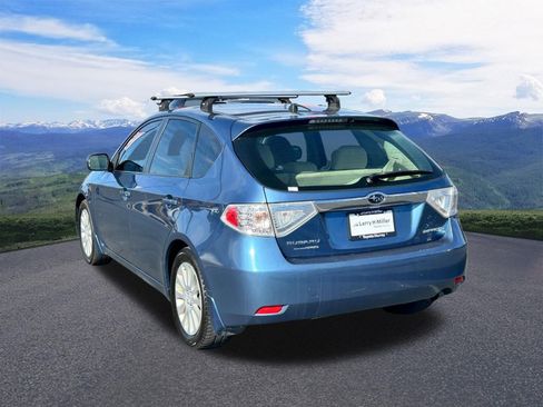 Used 2010 Subaru Impreza 2.5i Premium AWD/4WD image 3