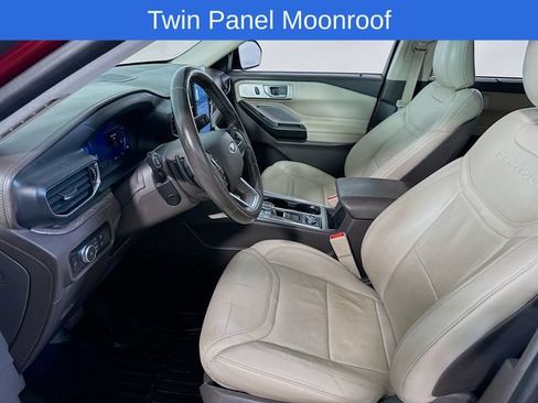 Certified 2020 Ford Explorer Platinum w/ Premium Technology Package AWD/4WD image 10